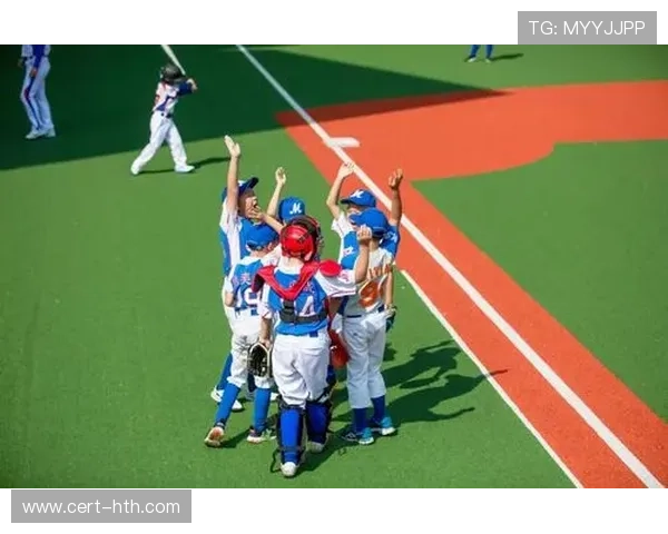 黄龙体育中心青少年U10组决赛，魔方迅猛龙队夺冠